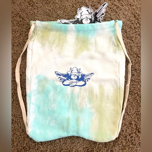 NWT UNRELEASED BOYS LIE DrawString Bag & Sticker - Picture 1 of 3